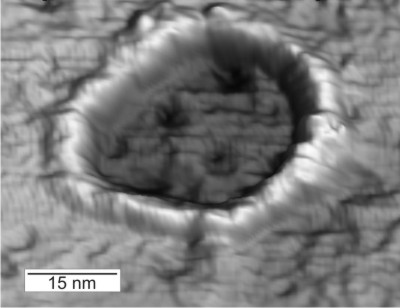 Abdruck eines eingesunkenen Cu-Clusters auf ZnO(0001)